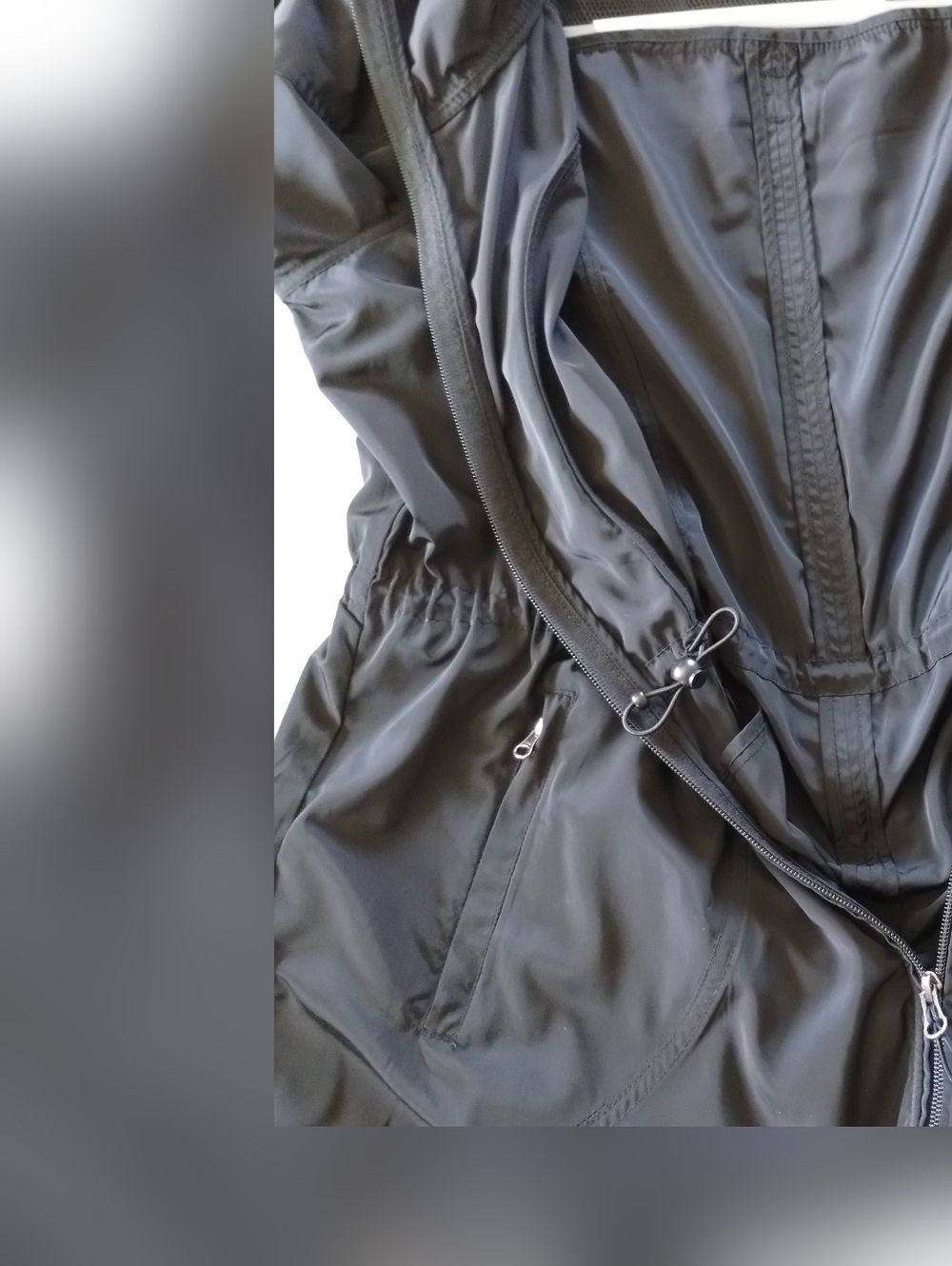 Sale! Athleta Drip Drop  Black Jacket Medium - Picture 4 of 7